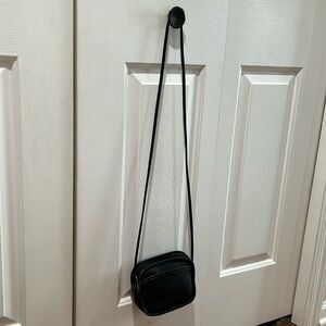 Vintage Coach Black Leather Hadley Crossbody Bag Purse 9935 Made in USA